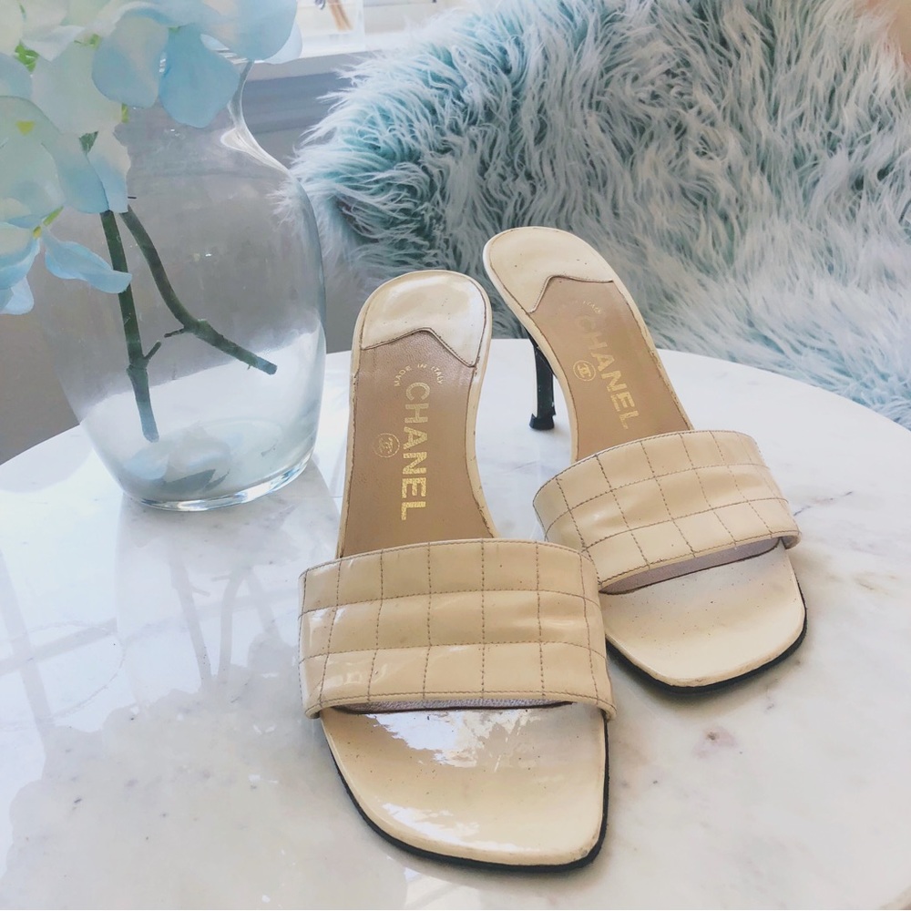 Chanel sandals 38 1/2